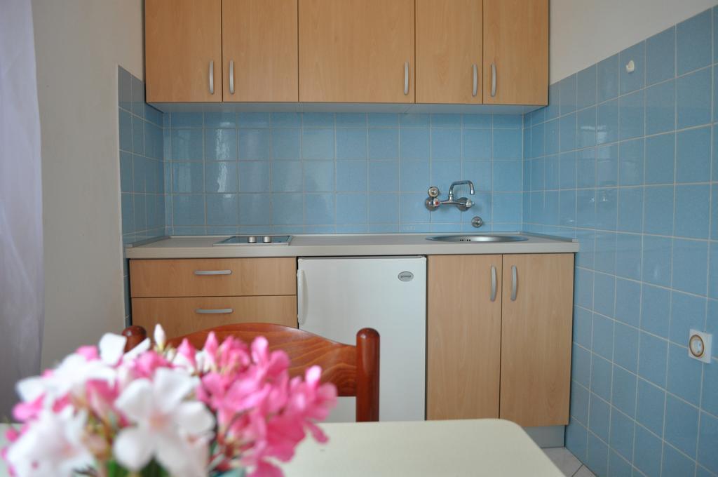 Apartments Smilja Ljubač Екстериор снимка