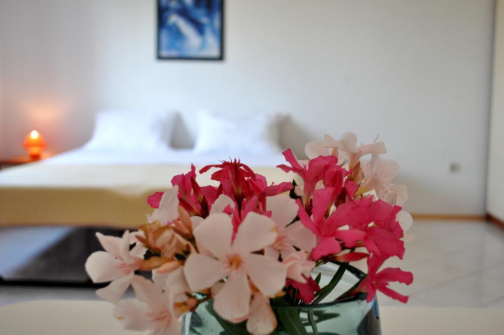 Apartments Smilja Ljubač Екстериор снимка