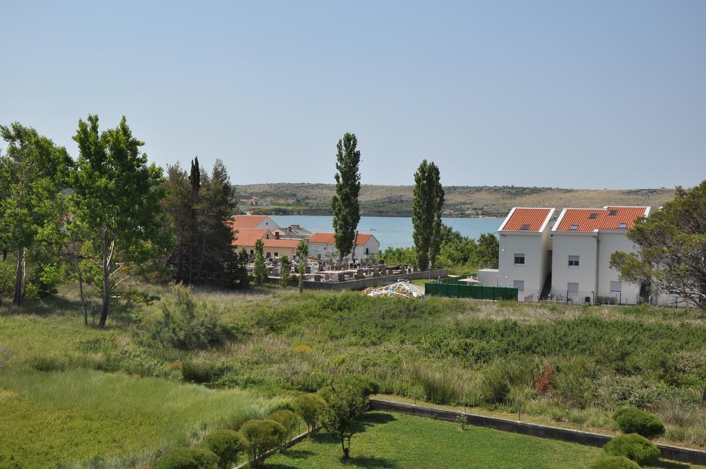 Apartments Smilja Ljubač Екстериор снимка