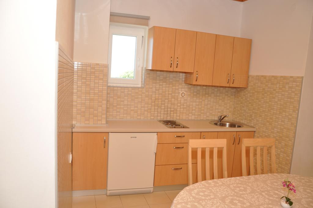 Apartments Smilja Ljubač Екстериор снимка