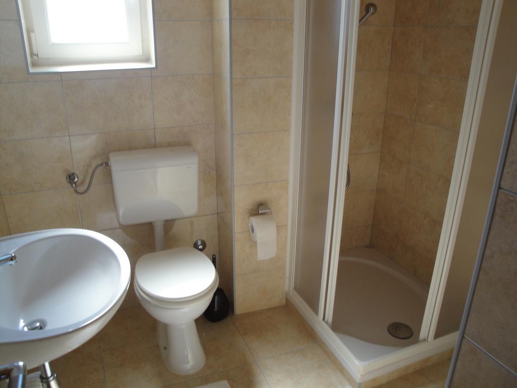 Apartments Smilja Ljubač Екстериор снимка