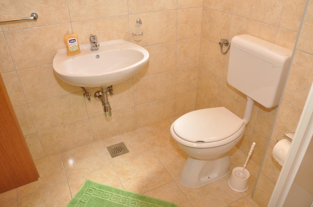 Apartments Smilja Ljubač Екстериор снимка